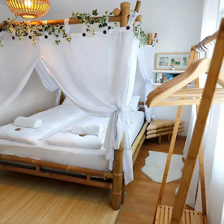 Vallhouse - Massage, Sauna, Darts, Switch & Mehr Casa vacanze