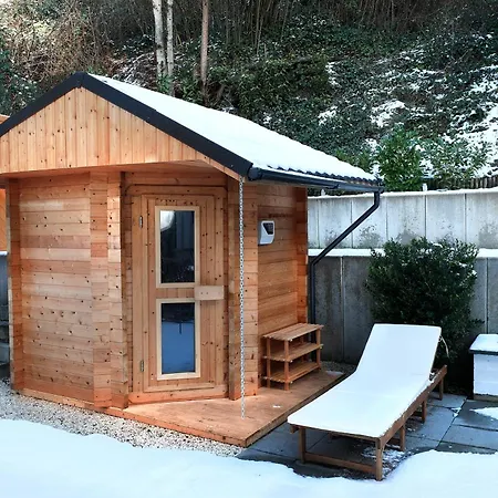 Сasa de vacaciones Vallhouse - Massage, Sauna, Darts, Switch & Mehr Vallendar