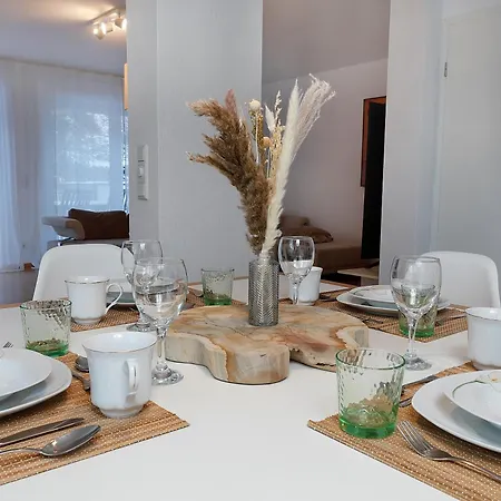 Vallhouse - Massage, Sauna, Darts, Switch & Mehr Casa vacanze *