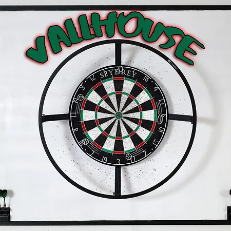 Vallhouse - Massage, Sauna, Darts, Switch & Mehr *